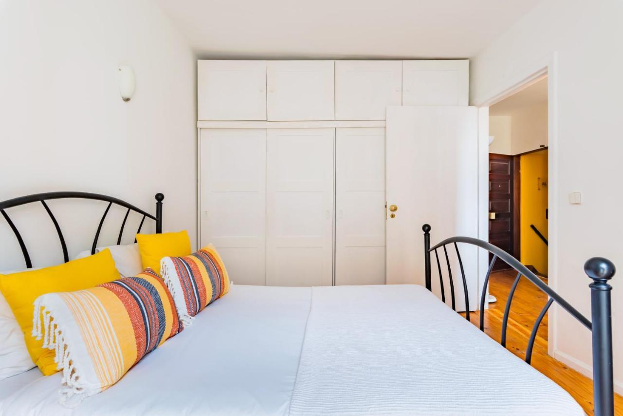 2Br At Chiado Historical Heart Of Lisbon Apartment Exterior photo